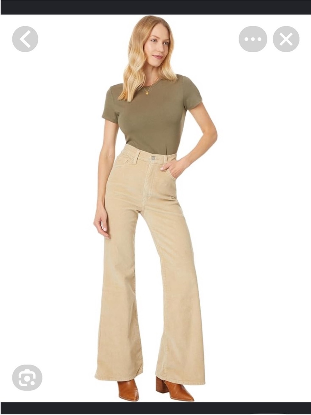 Levi’s Ribcage High-Waist wide Leg jeans in Beige